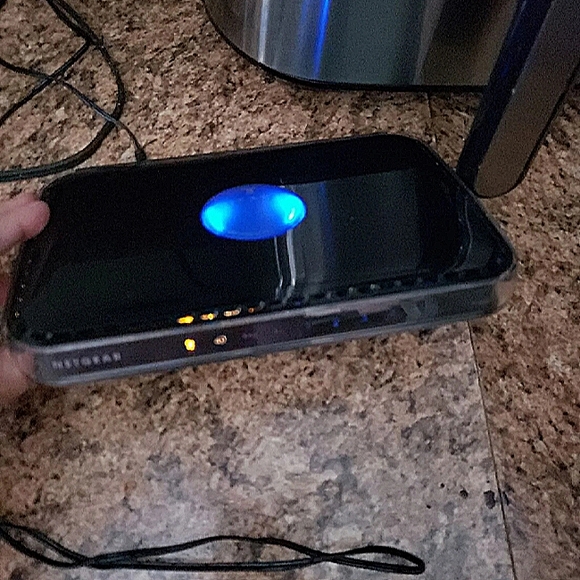 Router - Picture 6 of 6